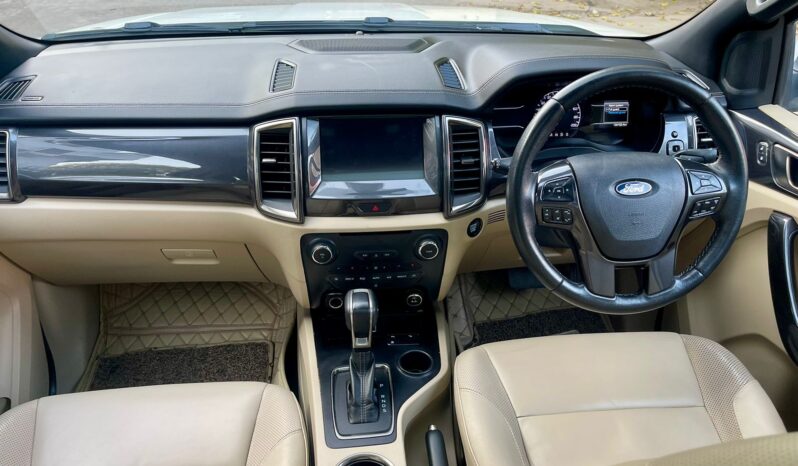 FORD ENDEAVOUR TITANIUM PLUS 4X2 full