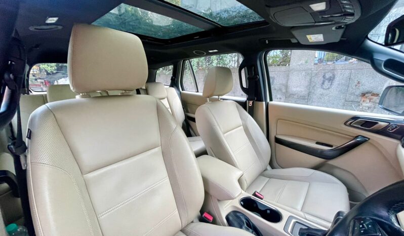FORD ENDEAVOUR TITANIUM PLUS 4X2 full