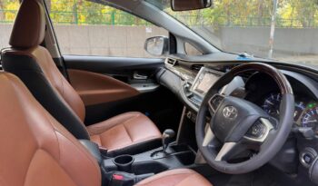 TOYOTA INNOVA CRYSTA 2.8 Z full