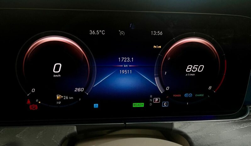 MERCEDES-BENZ E200 full