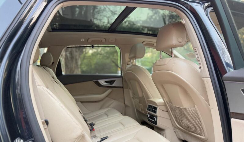 AUDI Q7 45TDI TECHNOLOGY full