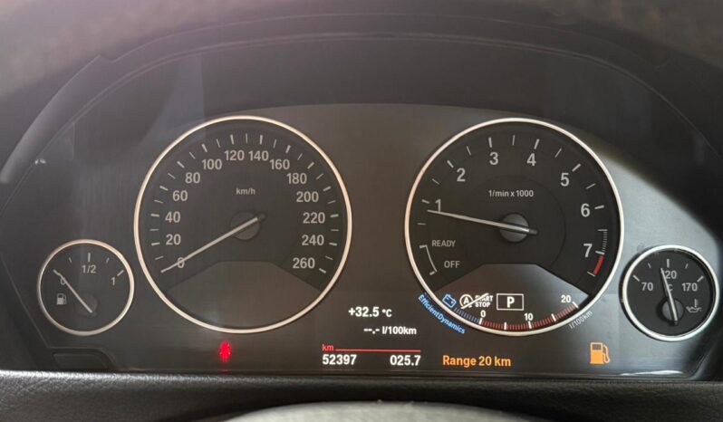 BMW 320i LUXURY LINE full