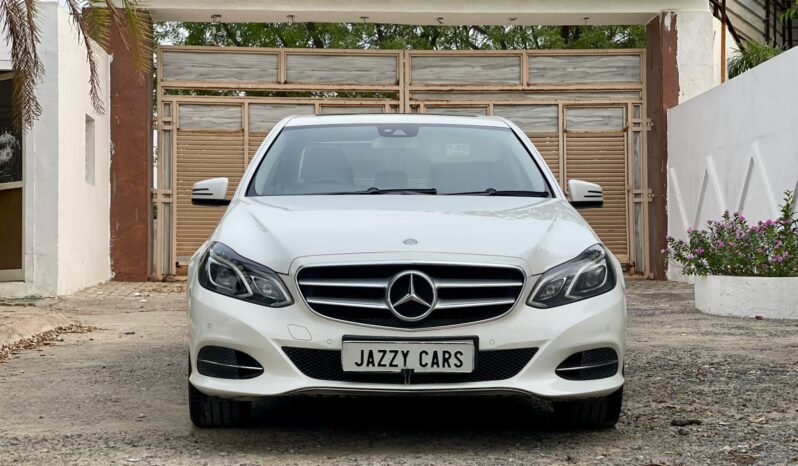 MERCEDES E200 full