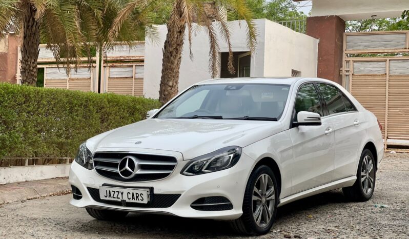 MERCEDES E200 full