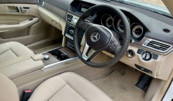 MERCEDES E200 full