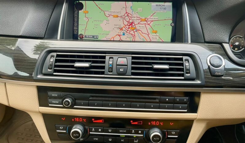 BMW 520D LUXURY LINE full
