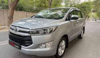 TOYOTA INNOVA CRYSTA 2.8 Z full