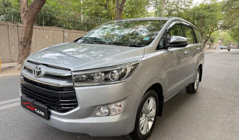 TOYOTA INNOVA CRYSTA 2.8 Z full