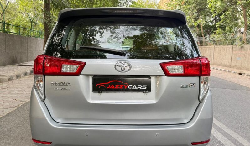 TOYOTA INNOVA CRYSTA 2.8 Z full