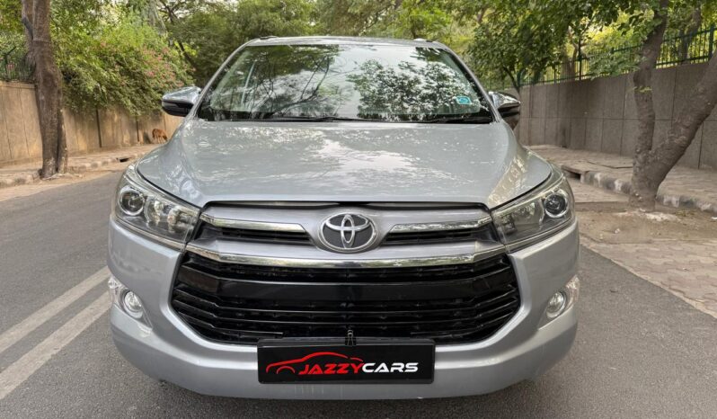 TOYOTA INNOVA CRYSTA 2.8 Z full
