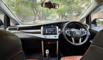 TOYOTA INNOVA CRYSTA 2.8 Z full