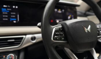 MAHINDRA XUV 700 AX7 LUXURY PACK full