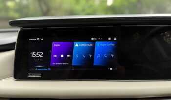 MAHINDRA XUV 700 AX7 LUXURY PACK full