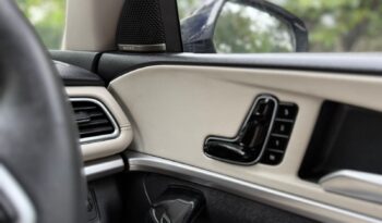 MAHINDRA XUV 700 AX7 LUXURY PACK full