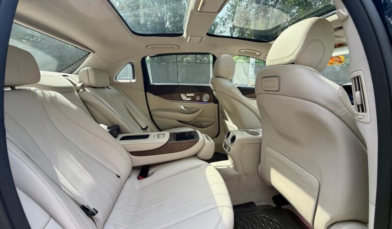 MERCEDE-BENZ E220D EXCLUSIVE full
