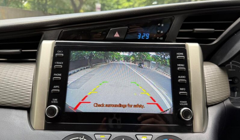 TOYOTA INNOVA CRYSTA G-AT 2.4 full