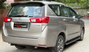 TOYOTA INNOVA CRYSTA G-AT 2.4 full