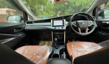 TOYOTA INNOVA CRYSTA G-AT 2.4 full