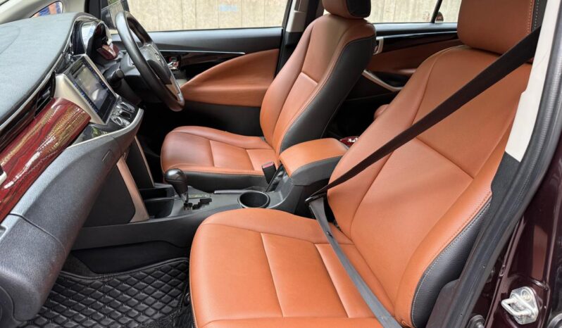 TOYOTA INNOVA CRYSTA GX full