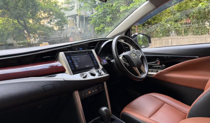 TOYOTA INNOVA CRYSTA GX full