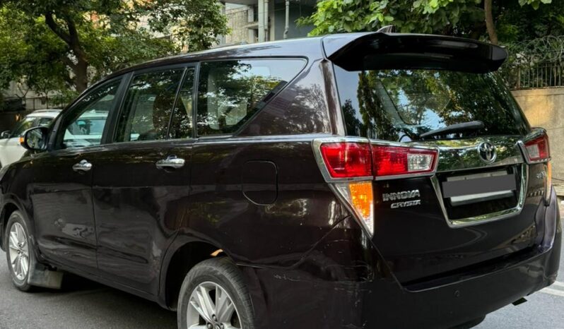 TOYOTA INNOVA CRYSTA ZX 2.8 7STR full