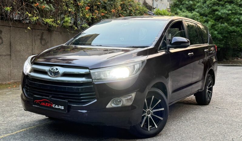 TOYOTA INNOVA CRYSTA 2.8 GX full
