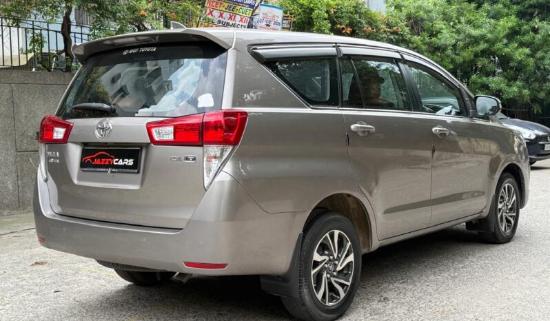 TOYOTA INNOVA CRYSTA 2.4 G full