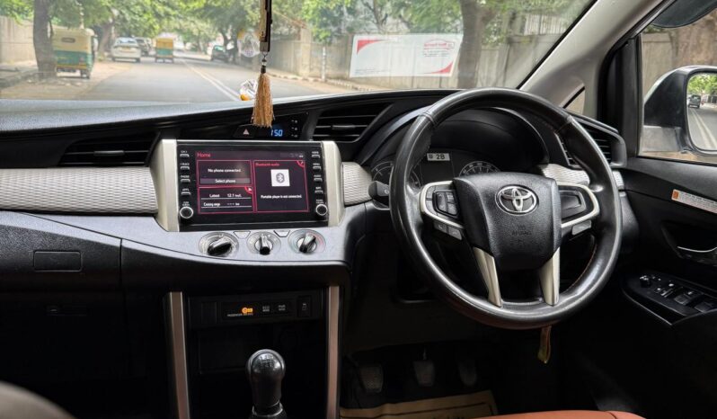 TOYOTA INNOVA CRYSTA GX full