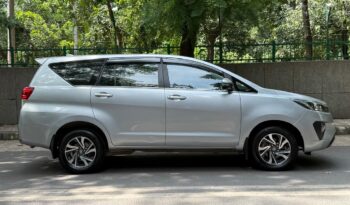 TOYOTA INNOVA CRYSTA GX full