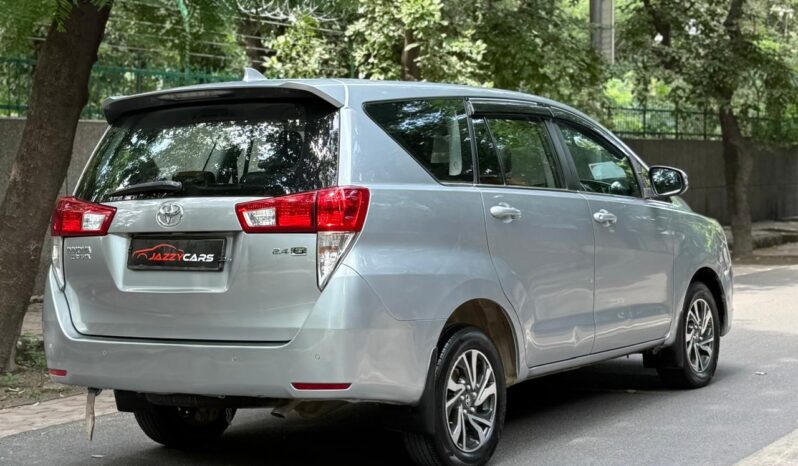 TOYOTA INNOVA CRYSTA GX full