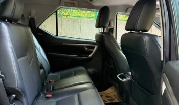 TOYOTA FORTUNER 4X4 full