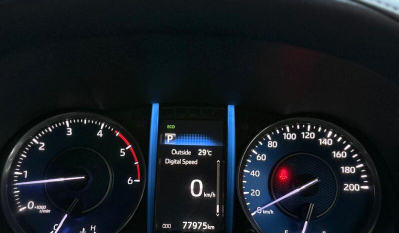 TOYOTA FORTUNER 4X4 full