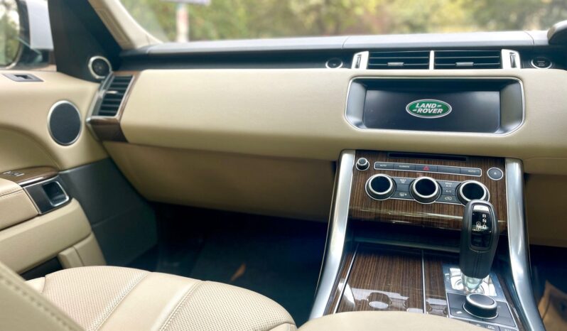 RANGE ROVER SPORTS SE full