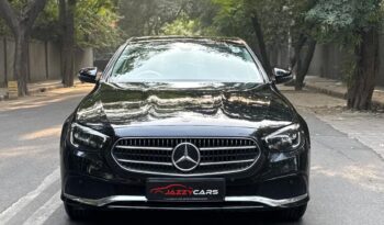 MERCEDES-BENZ E220D EXCLUSIVE full