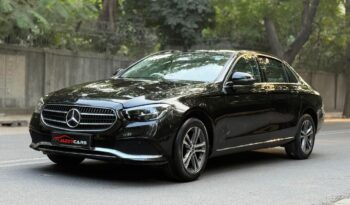 MERCEDES-BENZ E220D EXCLUSIVE full