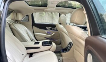 MERCEDES-BENZ E220D EXCLUSIVE full
