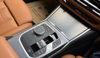 BMW 330i GRAN LIMOUSINE full