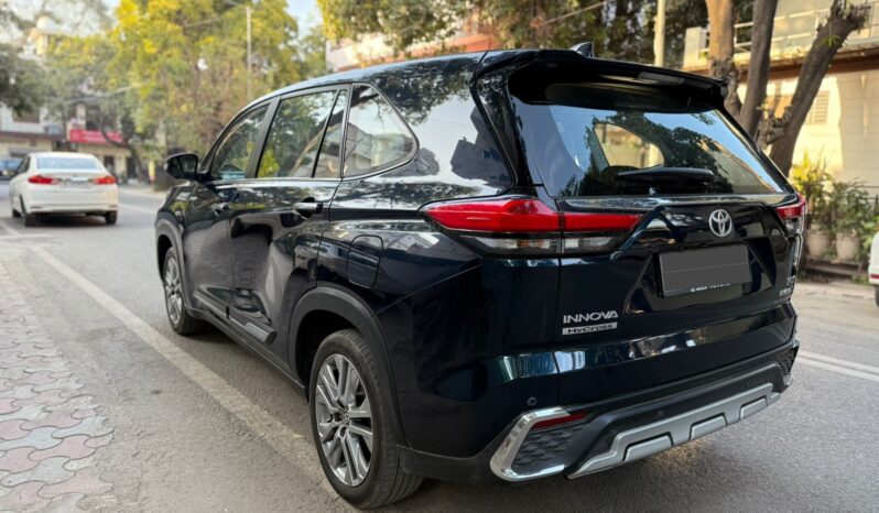 TOYOTA HYCROSS ZX 7STR full