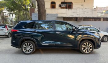 TOYOTA HYCROSS ZX 7STR full