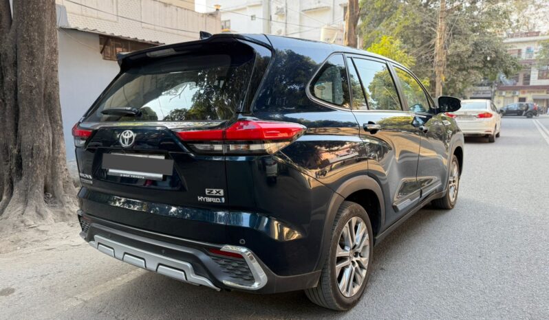 TOYOTA HYCROSS ZX 7STR full