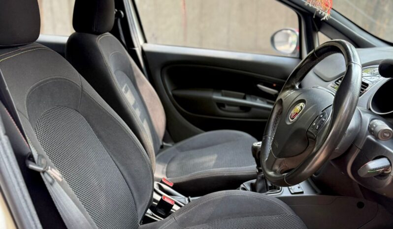 FIAT PUNTO ABARTH full