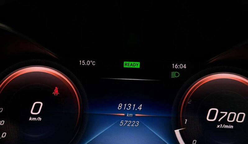 MERCEDES BENZ C200 full