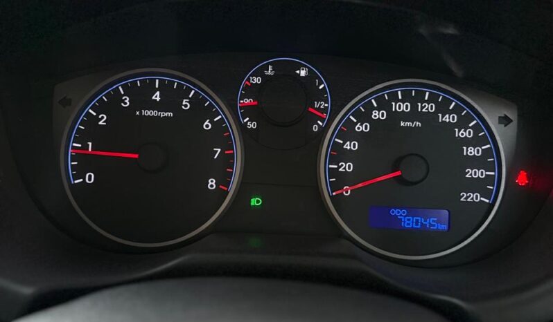 HYUNDAI i20 SPORTZ full