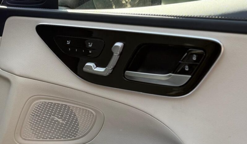 MERCEDES-BENZ C200 full