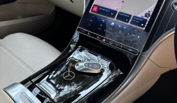 MERCEDES-BENZ C200 full