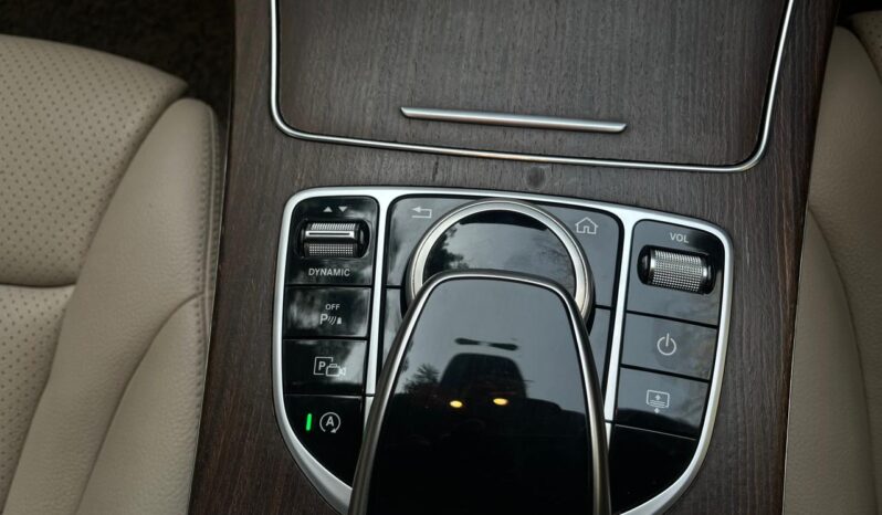 MERCEDES-BENZ C200 full