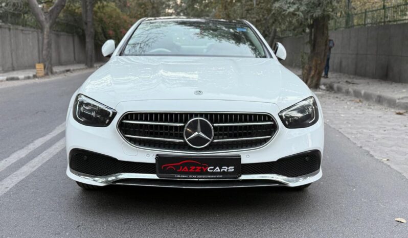 MERCEDES-BENZ E200 full