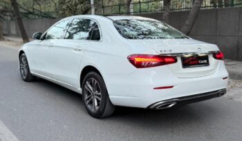 MERCEDES-BENZ E200 full