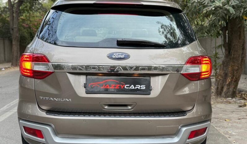 FORD ENDEAVOUR TIT PLUS 4X2 full