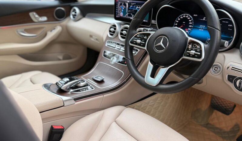 MERCEDES-BENZ C200 full